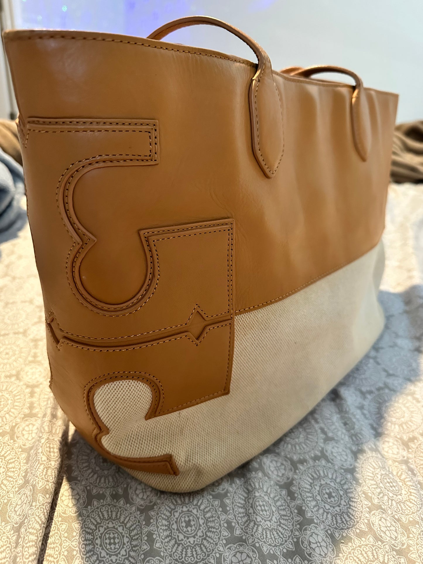 Tory Burch tote