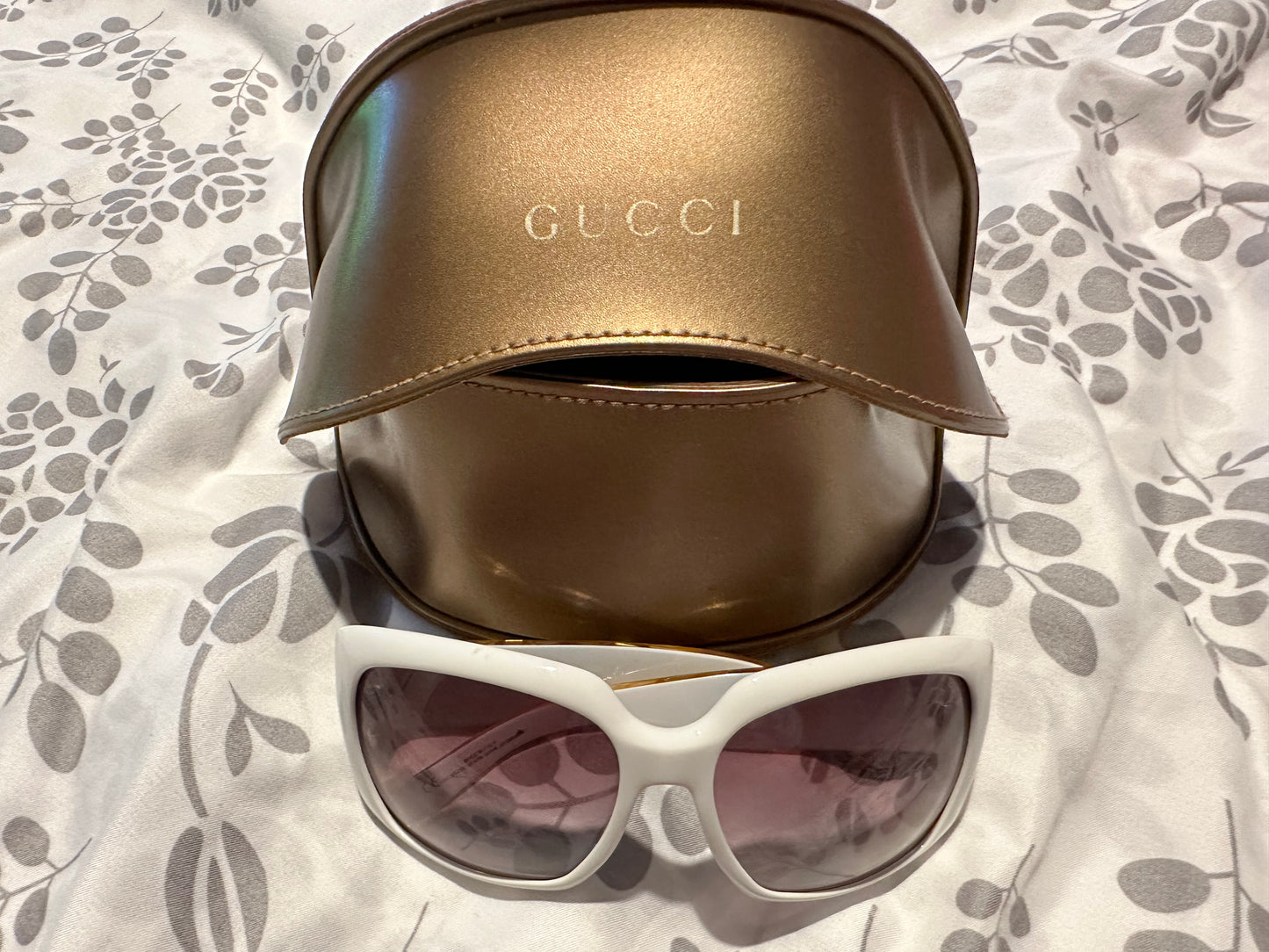 Gucci sunglasses