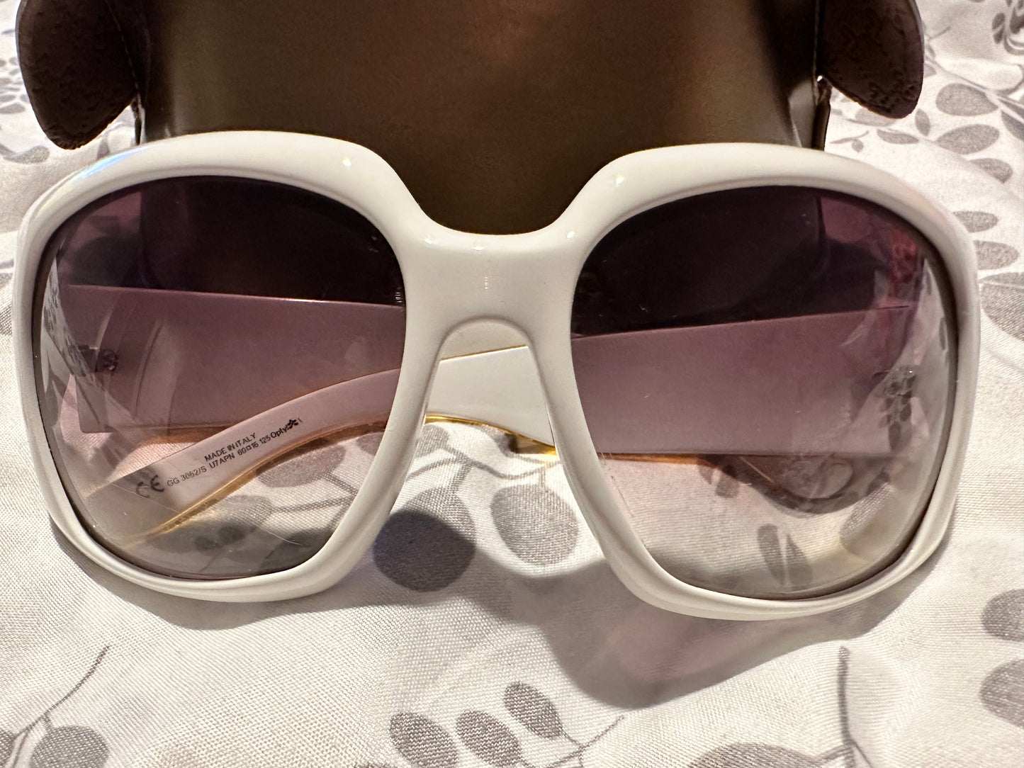 Gucci sunglasses