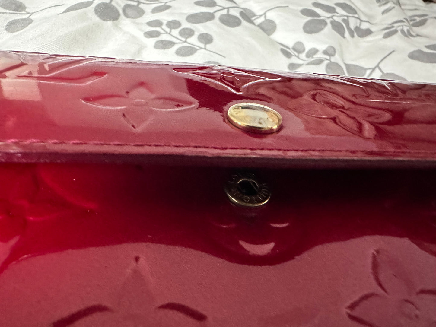 Louis Vuitton Sara Wallet