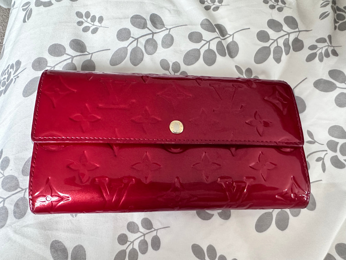 Louis Vuitton Sara Wallet